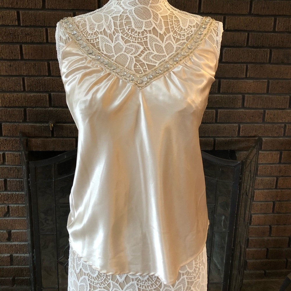 Shinny v-neck Champaign sequin beaded tank size M